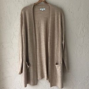 Orvis tan long cardigan with pockets large